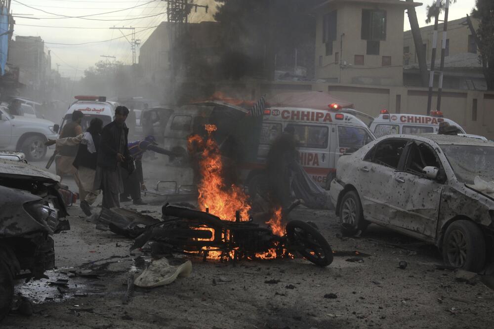 Detalj sa mjesta zločina, Foto: BETA/AP: Arshad Butt