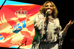 Kesovija se nije pojavila na dugo očekivani nastup sa "Let 3"