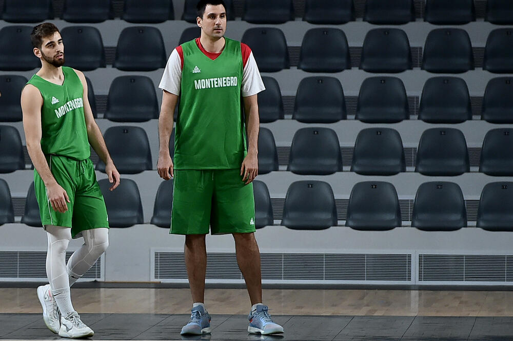 Jovan Kljajić i Milko Bjelica na jednom od treninga u “Bemax areni”, Foto: KSCG/Saša Matić
