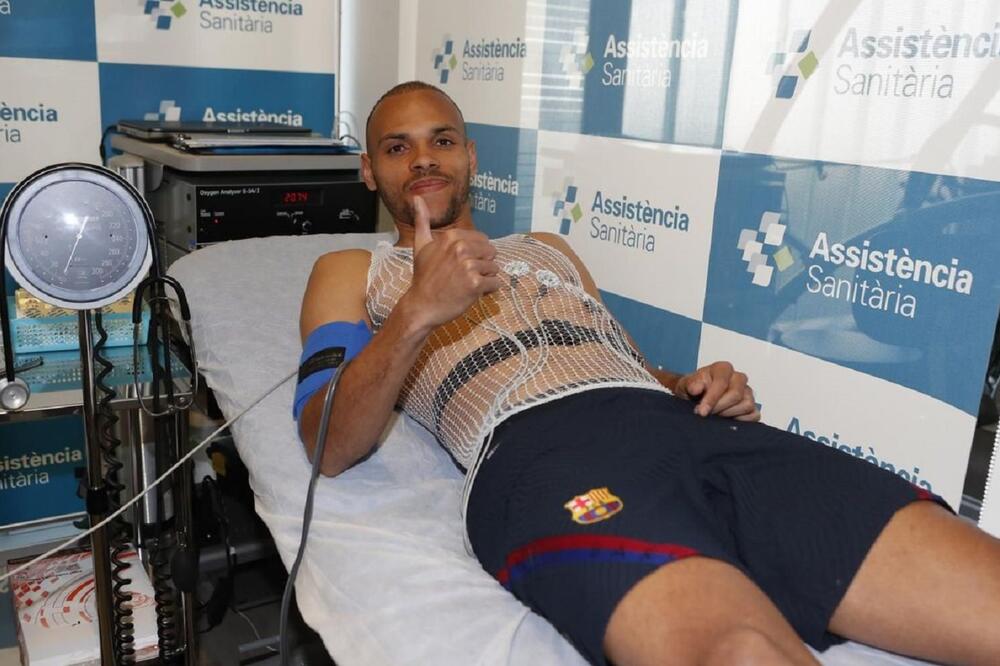Martin Brajtvajt na medicinskim pregledima, Foto: FC Barcelona