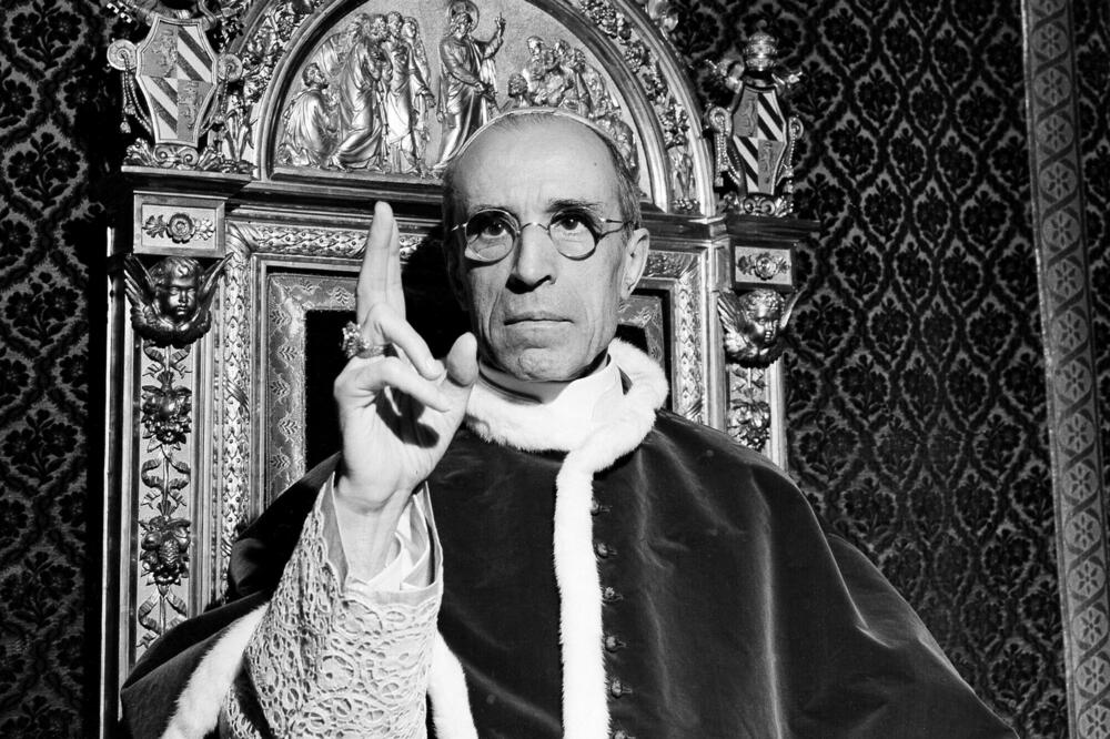 Papa Pije XII, Foto: AP1945