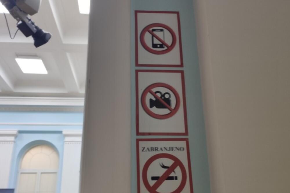 Detalj iz Skupštine Prijestonice Cetinje, Foto: Demokratska Crna Gora