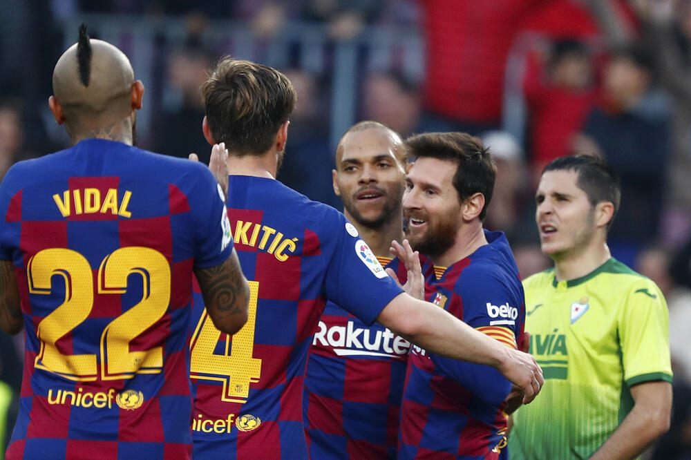 Fudbaleri Barselone, Foto: AP