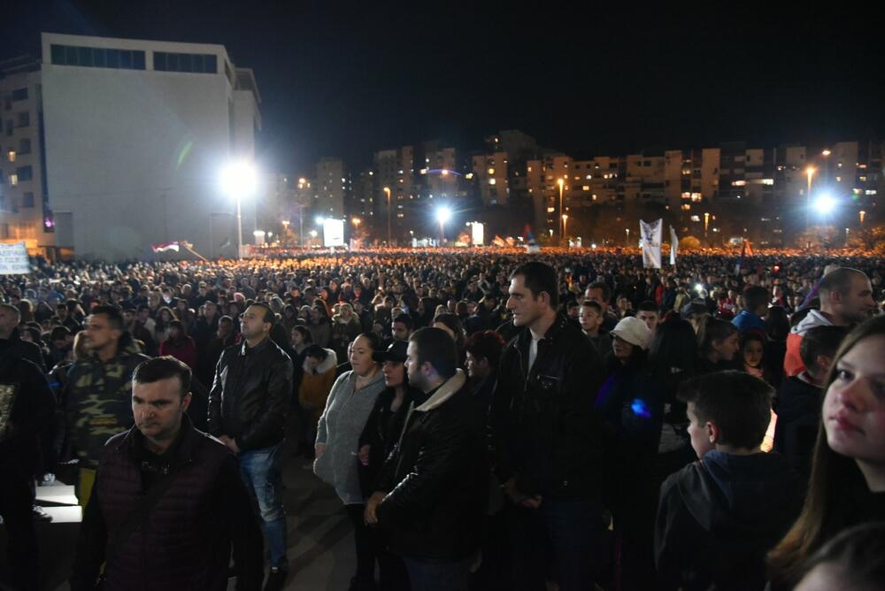 Sa litije u Podgorici