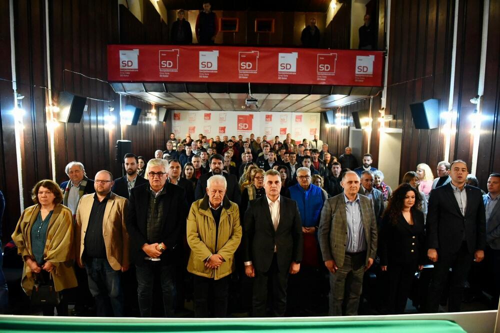 Sa konvencije Socijaldemokrata u Kotoru, Foto: Socijaldemokrate