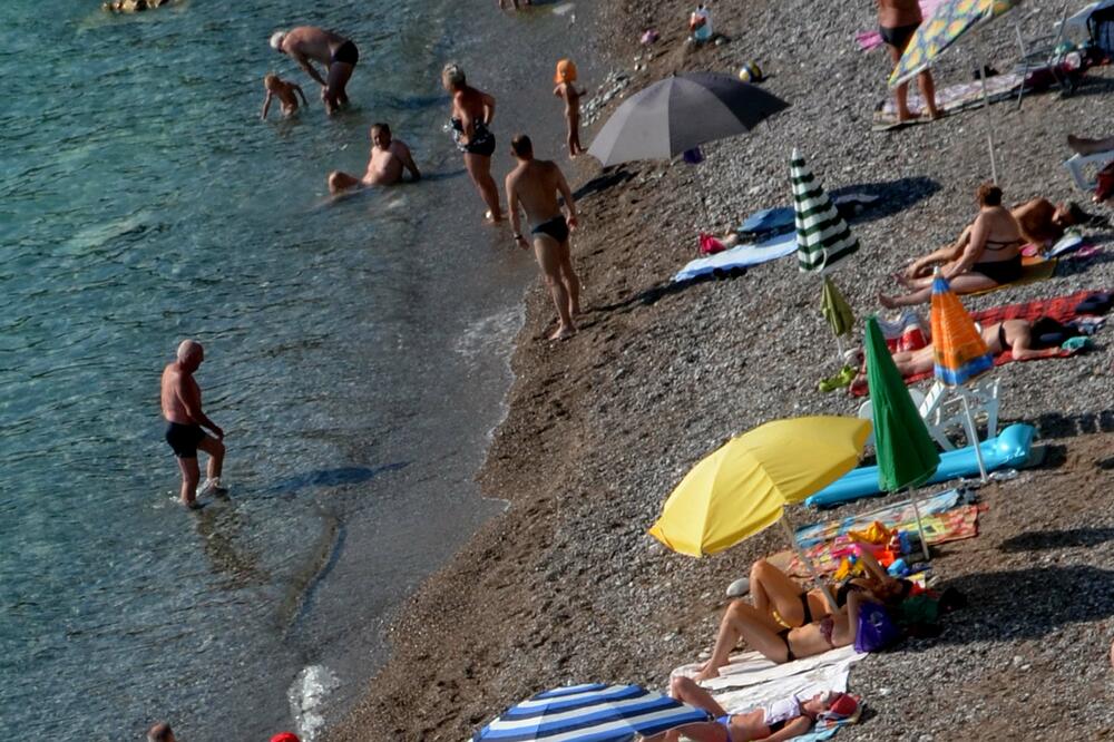 Samo da se sve ne prolongira do ljetnje turističke sezone, Foto: Anto Baković