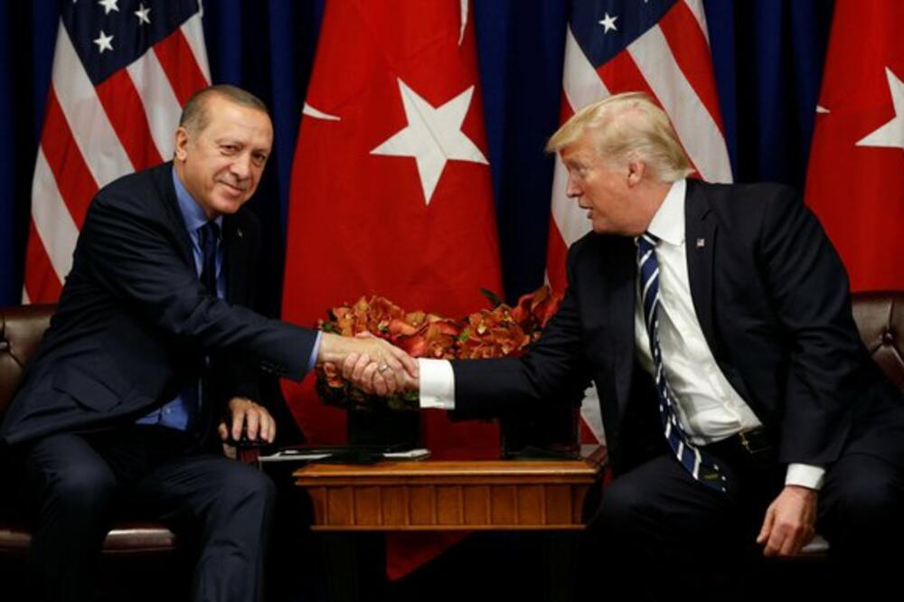 Detalj sa jednog od susreta Erdogana i Trampa, Foto: Reuters