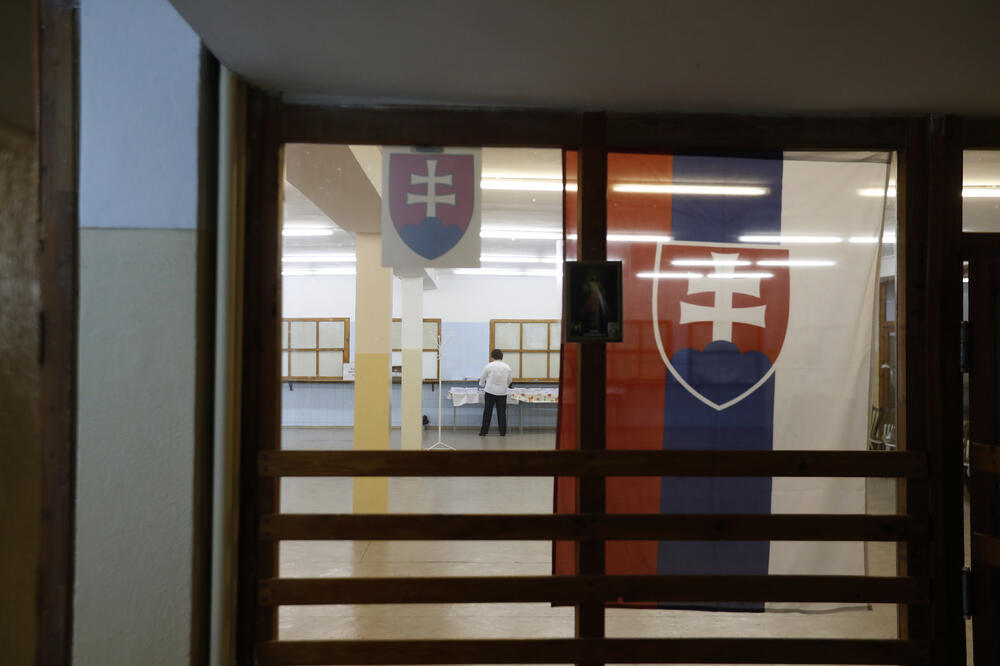 Detalj sa birališta, Foto: Beta/AP