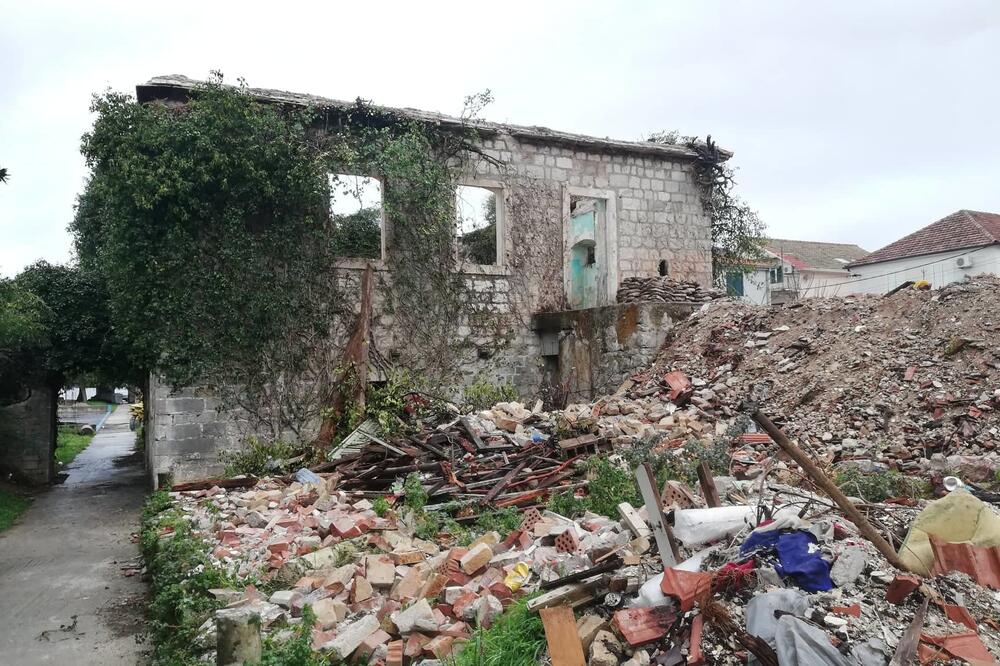 Palac u Donjoj Lastvi, Foto: Radio Tivat