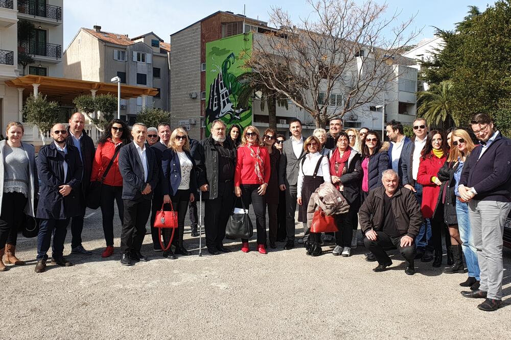 Bogdanović sa predstavnicima sindikata, Foto: Ministarstvo kulture