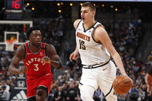 Tripl-dabl Jokića, Lejkersi bolji od Nju Orleansa, pobjeda...