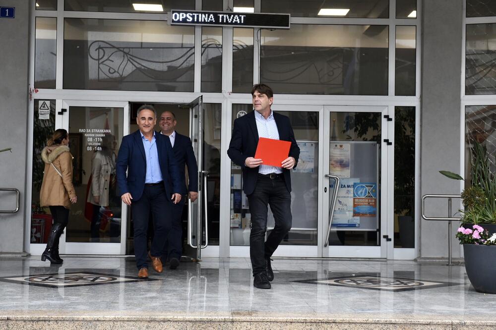 Mitrović (desno), Foto: Socijaldemokrate