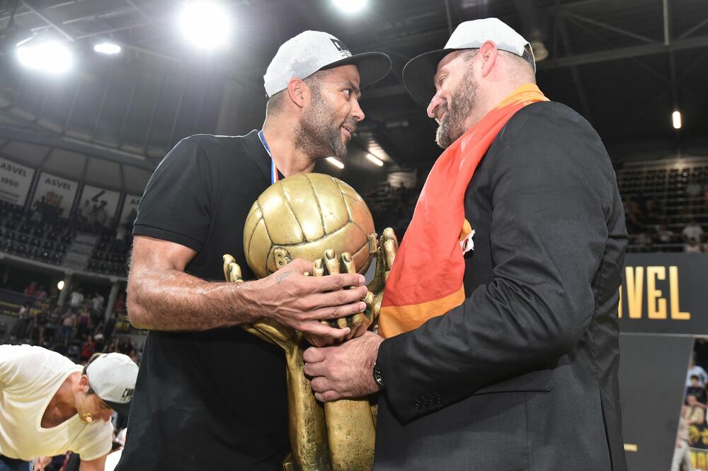 Toni Parker i Zvezdan Mitrovic, Foto: AP