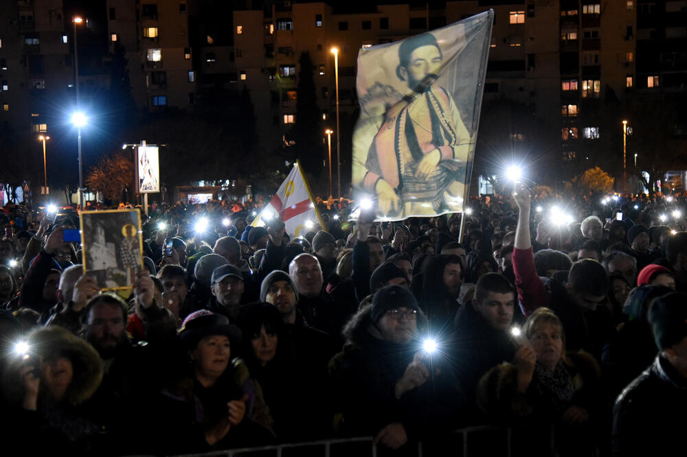 Sa jedne od litija u Podgorici, Foto: Savo Prelević