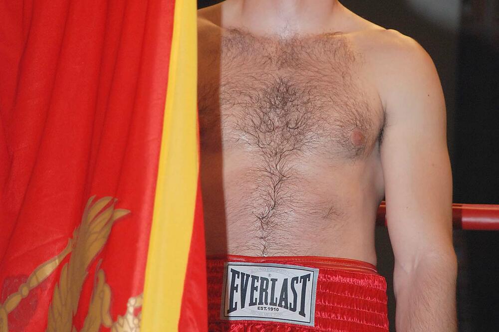 Budvane ne plaše komentari: Sjekloća, Foto: Zoran Đurić