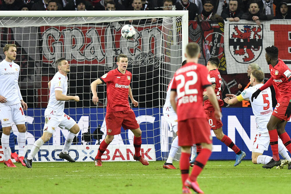 Arangiz postiže gol za Bajer, Foto: AP