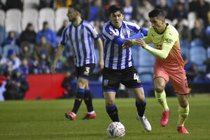 Murinjov krah u penal-ruletu, Kun rješava sve probleme Sitija,...