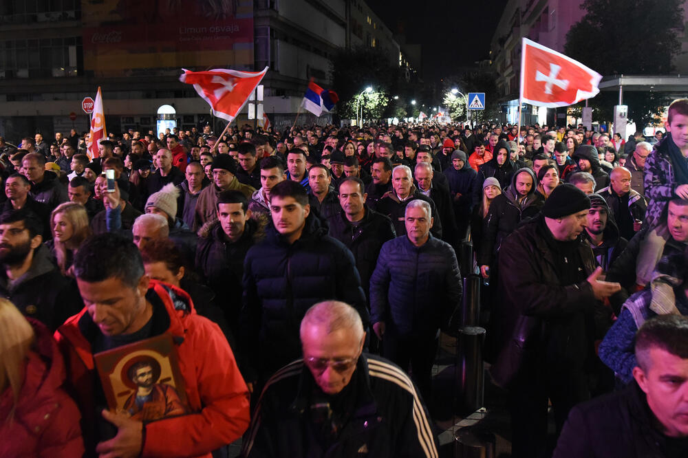 Sa jedne od litija u Podgorici, Foto: Luka Zeković