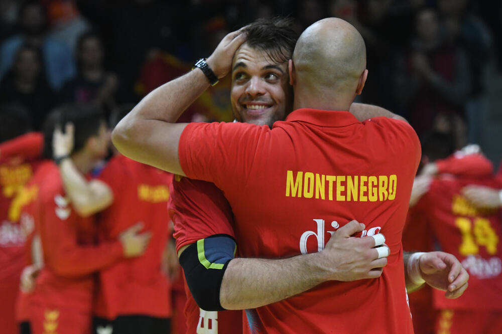 Kapiten Vasko Ševaljević i selektor Zoran Roganović, Foto: Savo Prelević