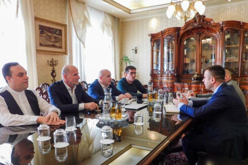 Sa današnje sjednice