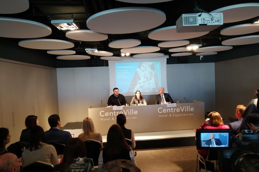 Duško Marković, Dejan Milovac, MANS, Foto: Borko Ždero