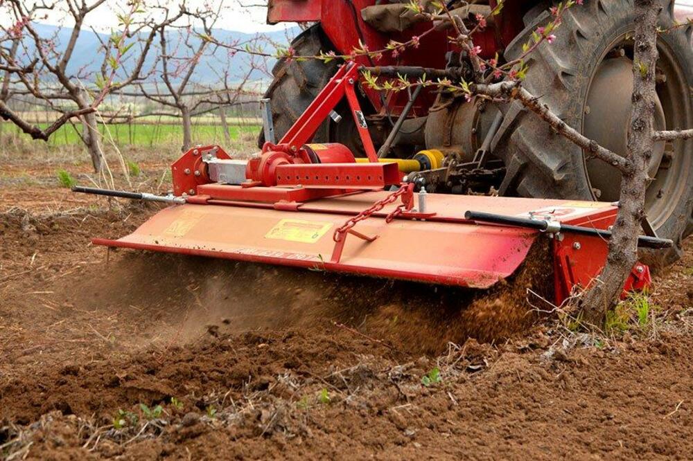 Mehanizacija, Foto: Ministarstvo poljoprivrede