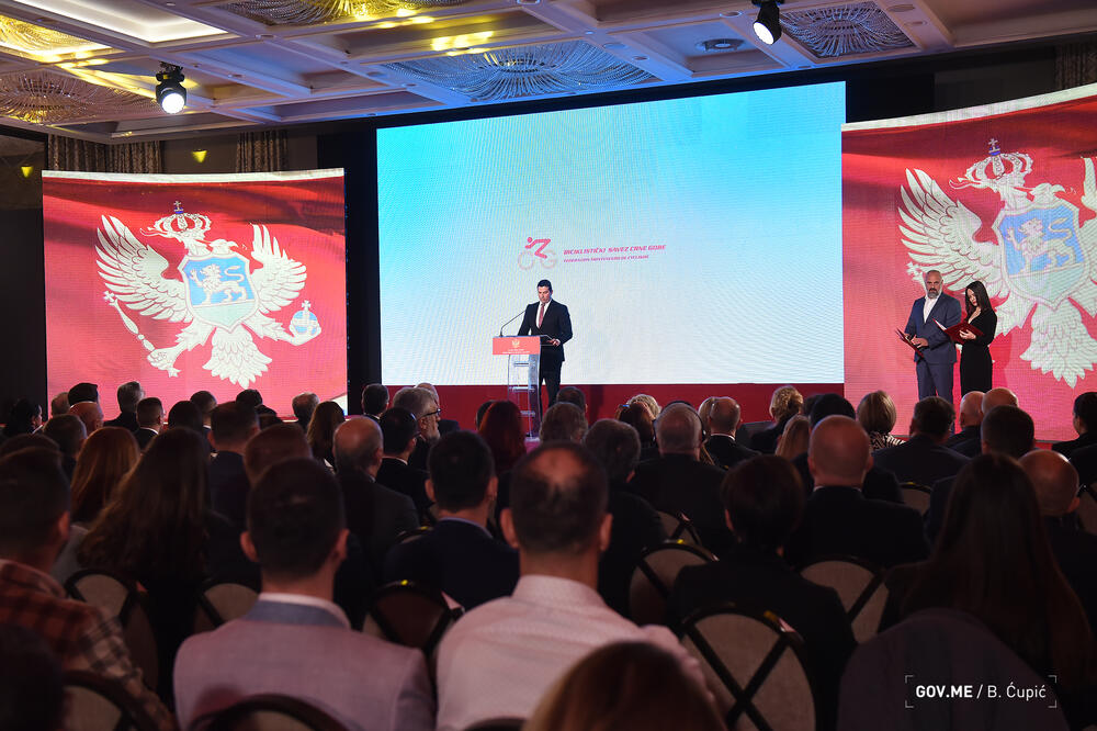 Janović govori na svečanosti, Foto: Bojana Ćupić