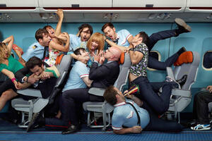 Avion je pokvaren: Neki putnici su uspavani, neki uživaju