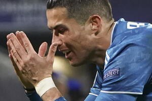 Ronaldo apelovao kao sin, otac i čovjek: Sačuvajmo čovječanstvo