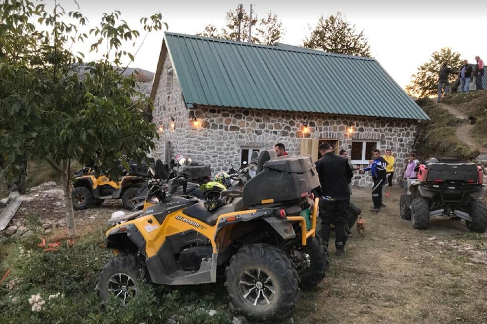 Jedan od objekata u etno selu, Foto: Etno selo