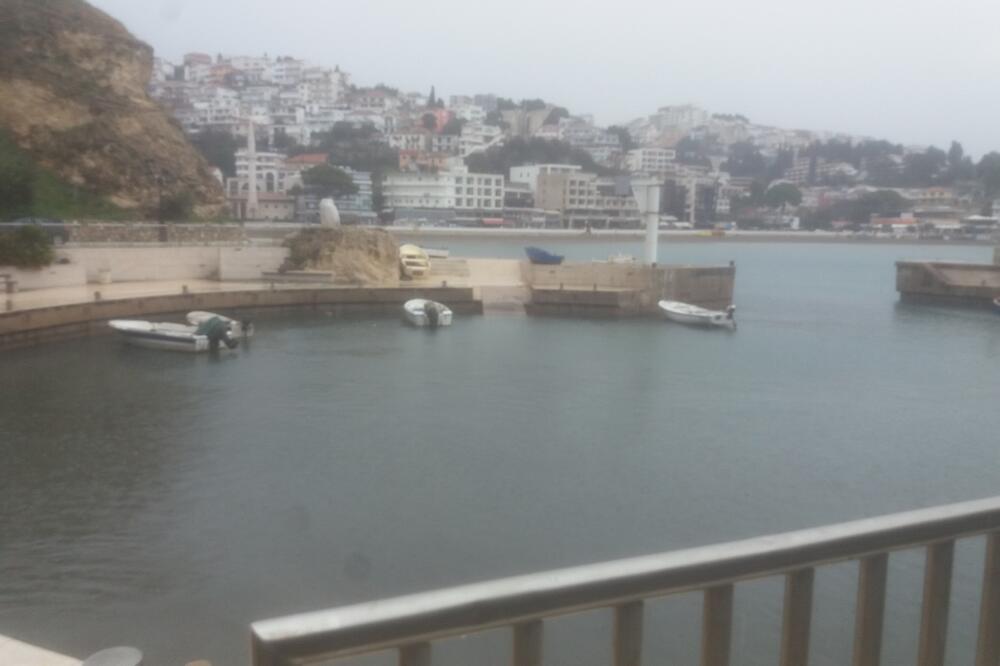 Spomenik planiran podno zidina Starog grada, Foto: Samir Adrović