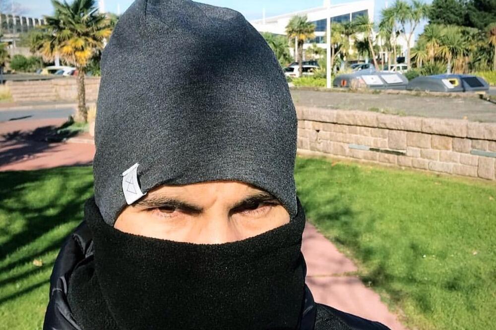 Samo mu se oči vide: Bogdan Petričević