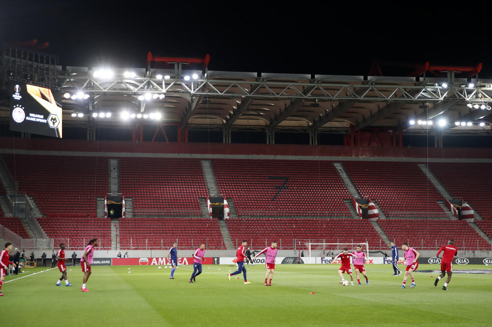 Detalj se meča Lige Evrope pred praznim tribinama, Foto: Uefa