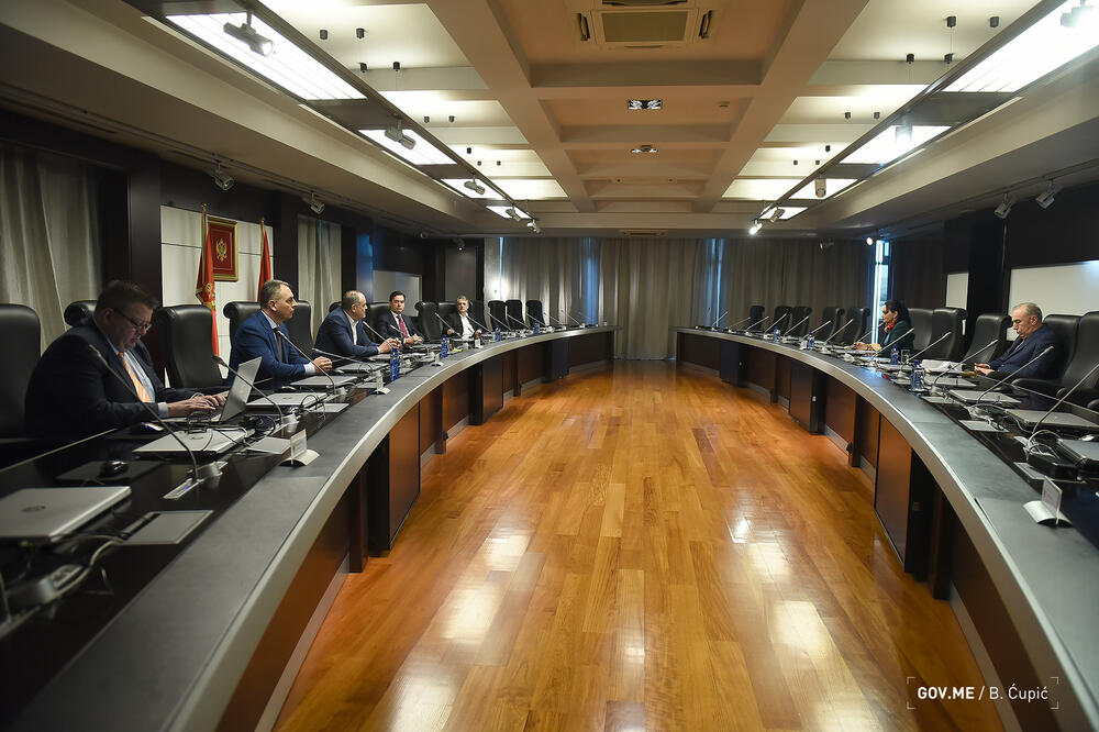 Sa sjednice Nacionalnog koordinacionog tijela za zarazne bolesti i najviših predstavnika pravosuđa, Foto: Vlada Crne Gore