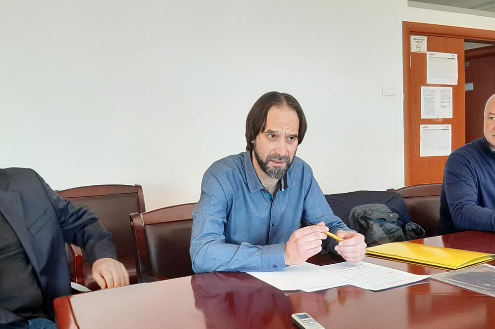 Sa presa, Foto: Siniša Luković