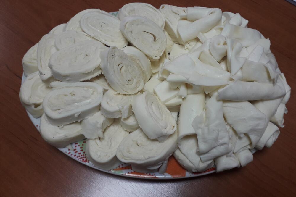 Specijalitet Kolašina i Mojkovca: Lisnati sir, Foto: Dragana Šćepanović