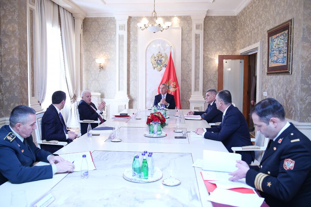 Sa sjednice Savjeta za odbranu i bezbjednost, Foto: Predsjednik.me