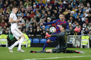 Španija: Suspendovan fudbal na neodređeno vrijeme