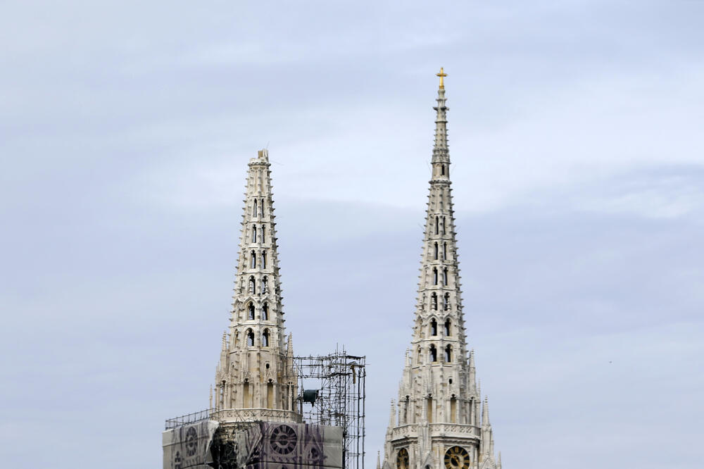 Zagrebačka katedrala nakon zemljotresa, Foto: Beta/AP