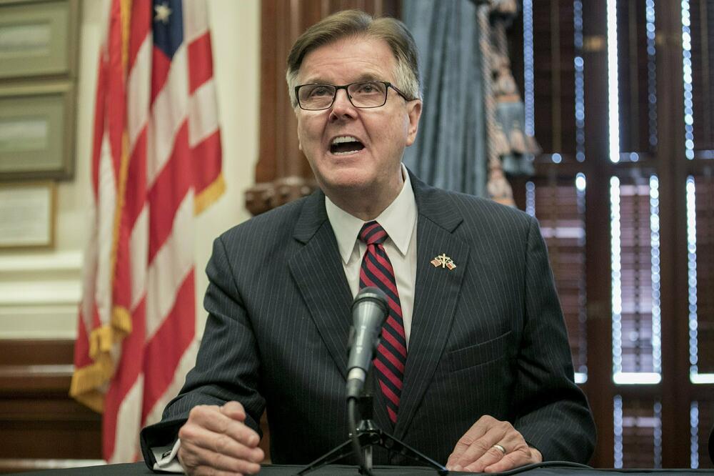 Den Patrik, Foto: AP/Jay Janner