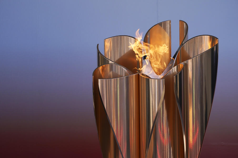 Olimpijski plamen, Foto: AP