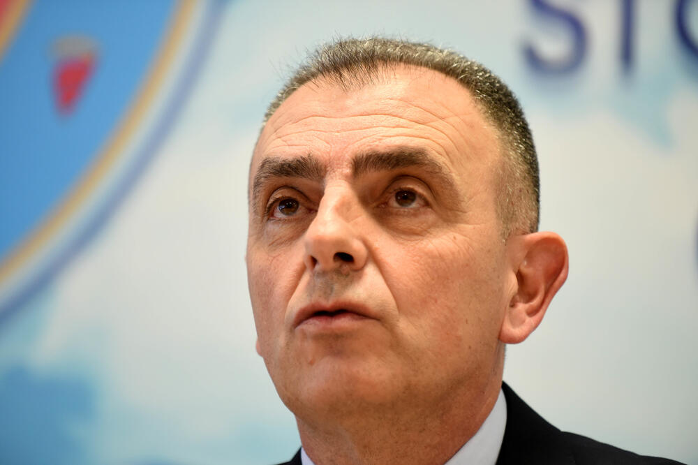 Kad si ministar, nisi sav svoj