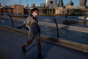 Virus uzima i živote mladih