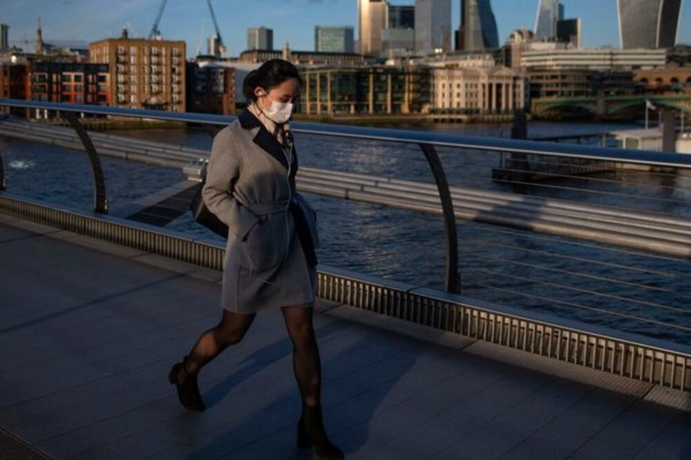 Mladi ljudi i djeca su takođe izloženi riziku od komplikacija, Foto: Meaww.com