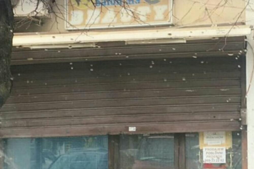 Frizerski salon u Baru, Foto: Twitter/Uprava policije