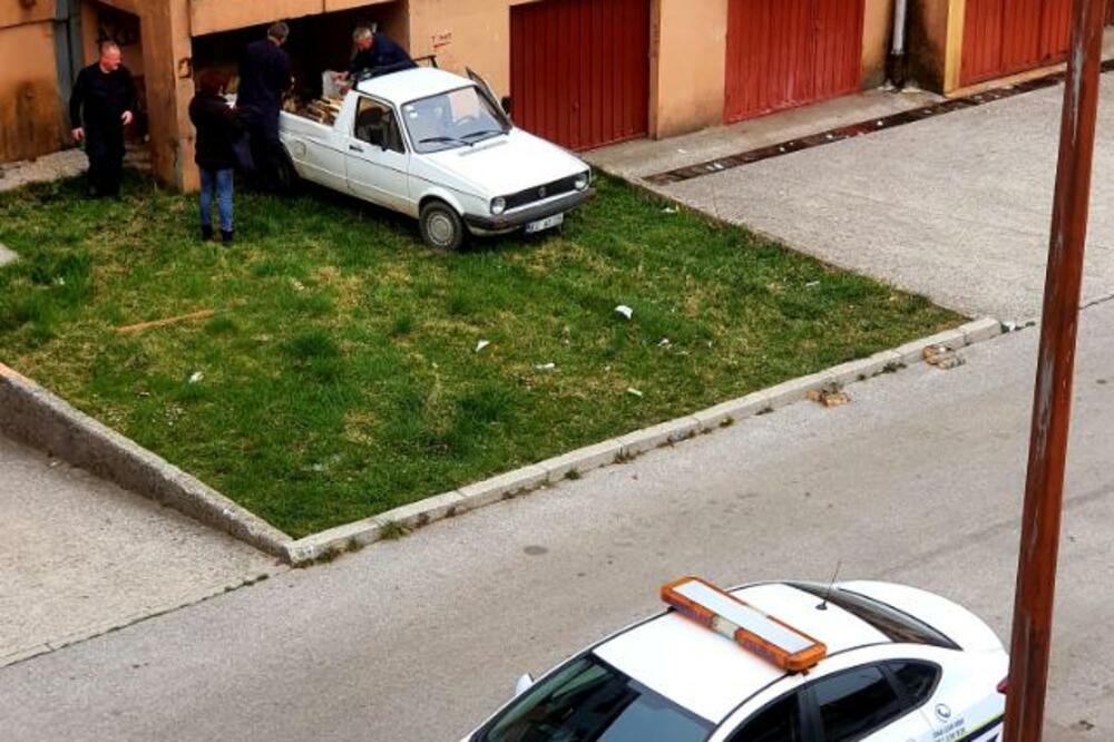 Komunalna NK, Foto: URA