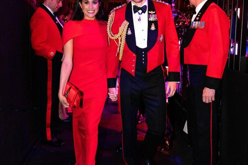 Megan Markl i princ Hari tokom posjete Britaniji, Foto: Instagram