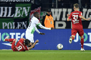 Nastavak Bundeslige pomjeren makar do 30. aprila