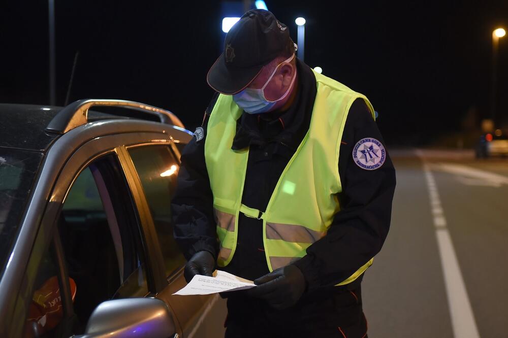 Kontrola u Nikšiću, Foto: Uprava policije