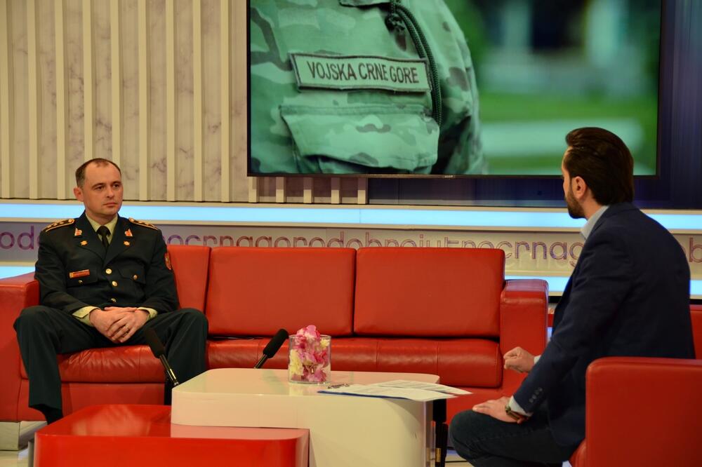 Vulević u jutarnjem programu RTCG-a, Foto: Ministarstvo odbrane